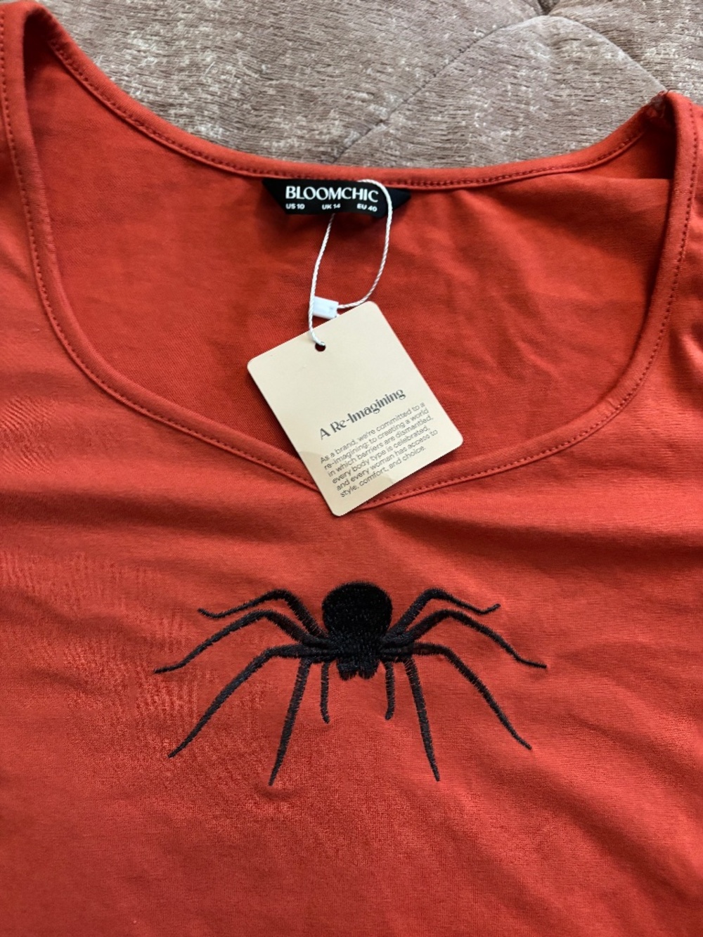 BloomChic orang top with spider size 10 nwt